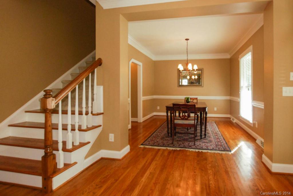 The Oaks on Providence - Residential