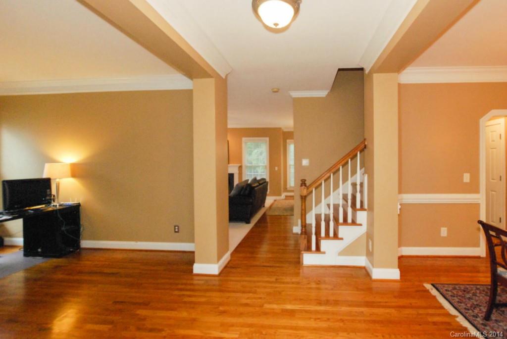 The Oaks on Providence - Residential