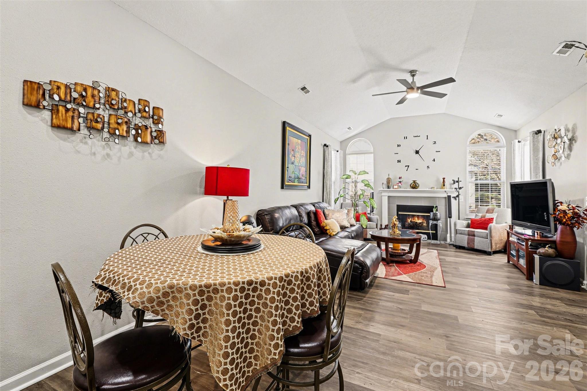 Trellis Pointe - Residential