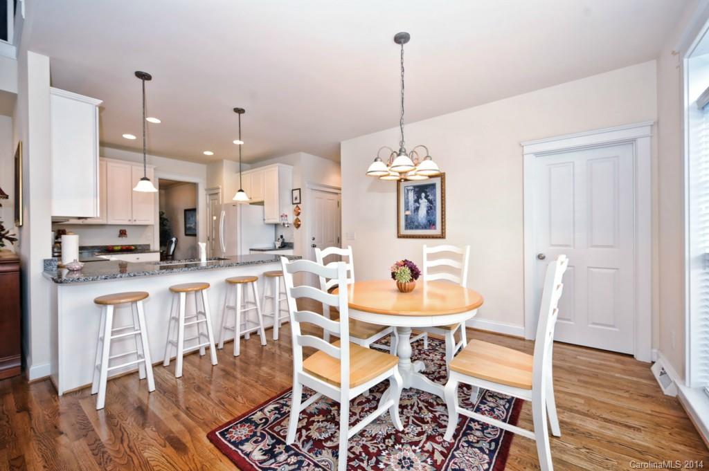 Lake Shore - Residential