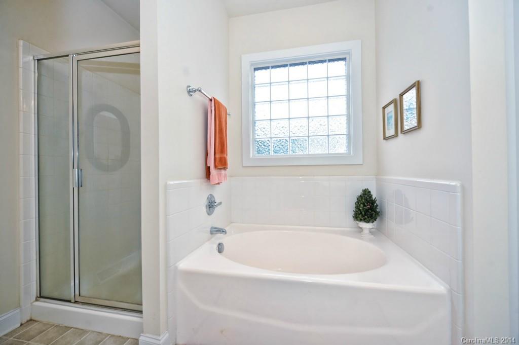 Lake Shore - Residential