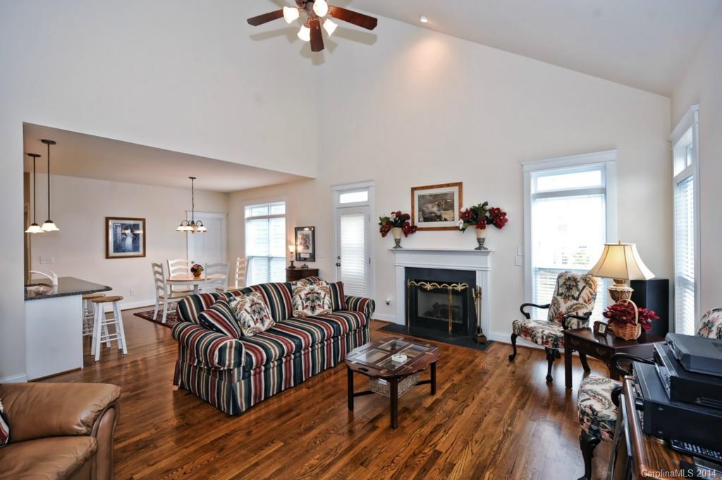 Lake Shore - Residential