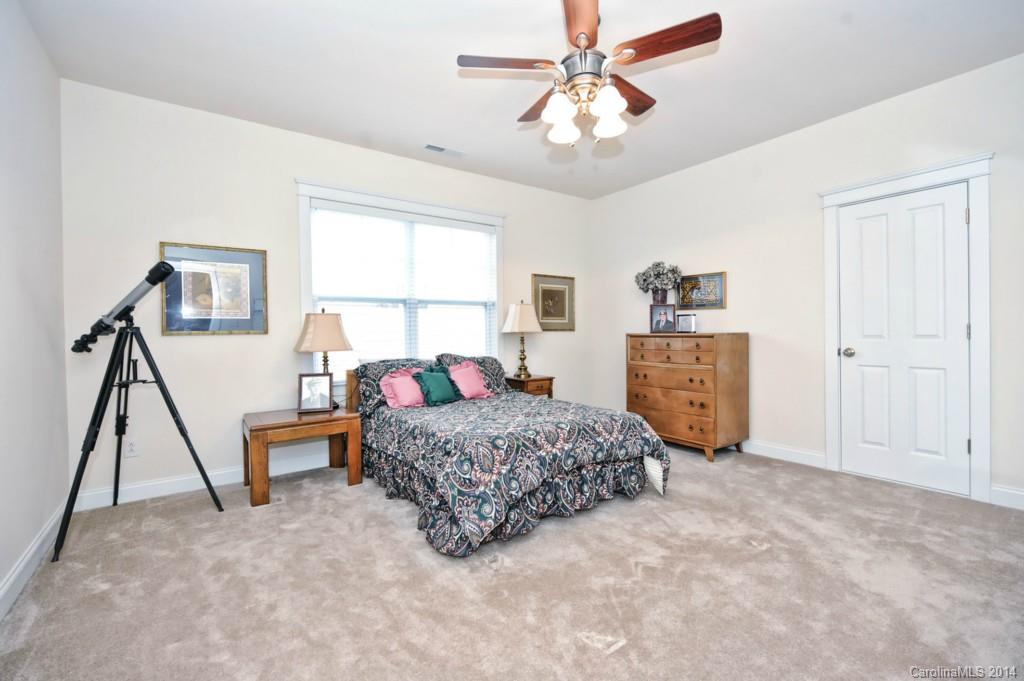 Lake Shore - Residential