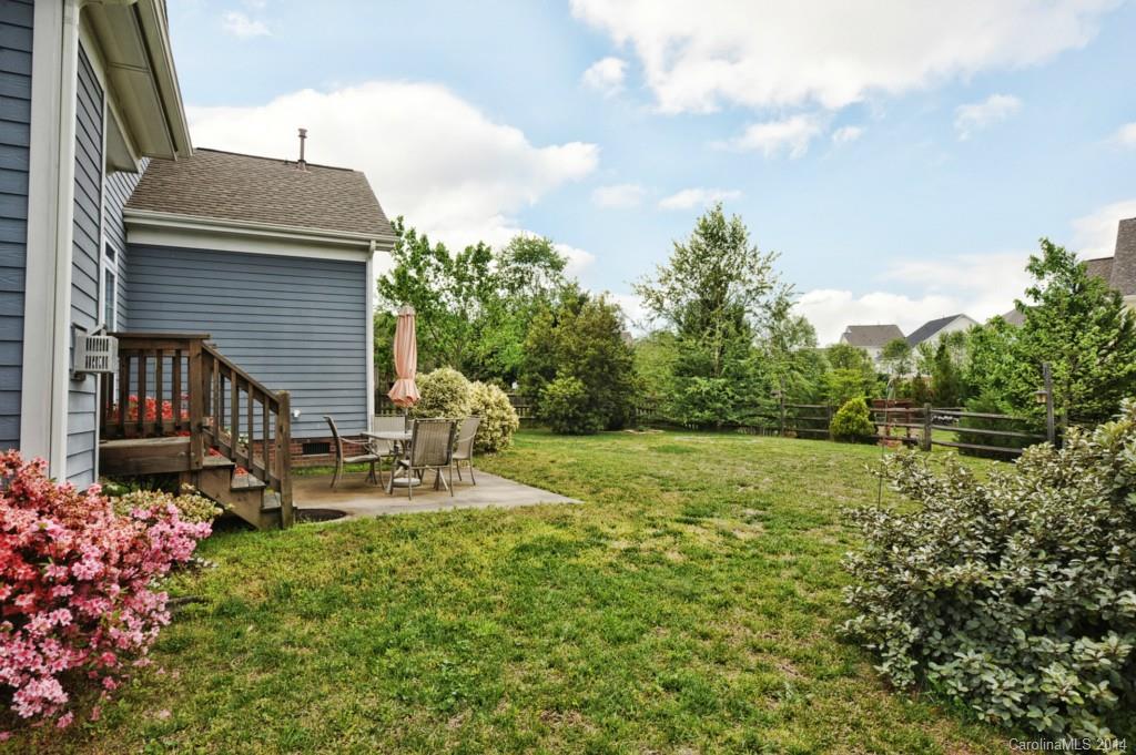 Lake Shore - Residential