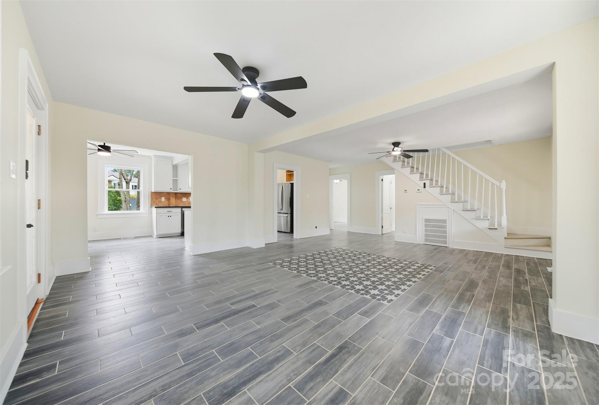 1234 11th Street NW