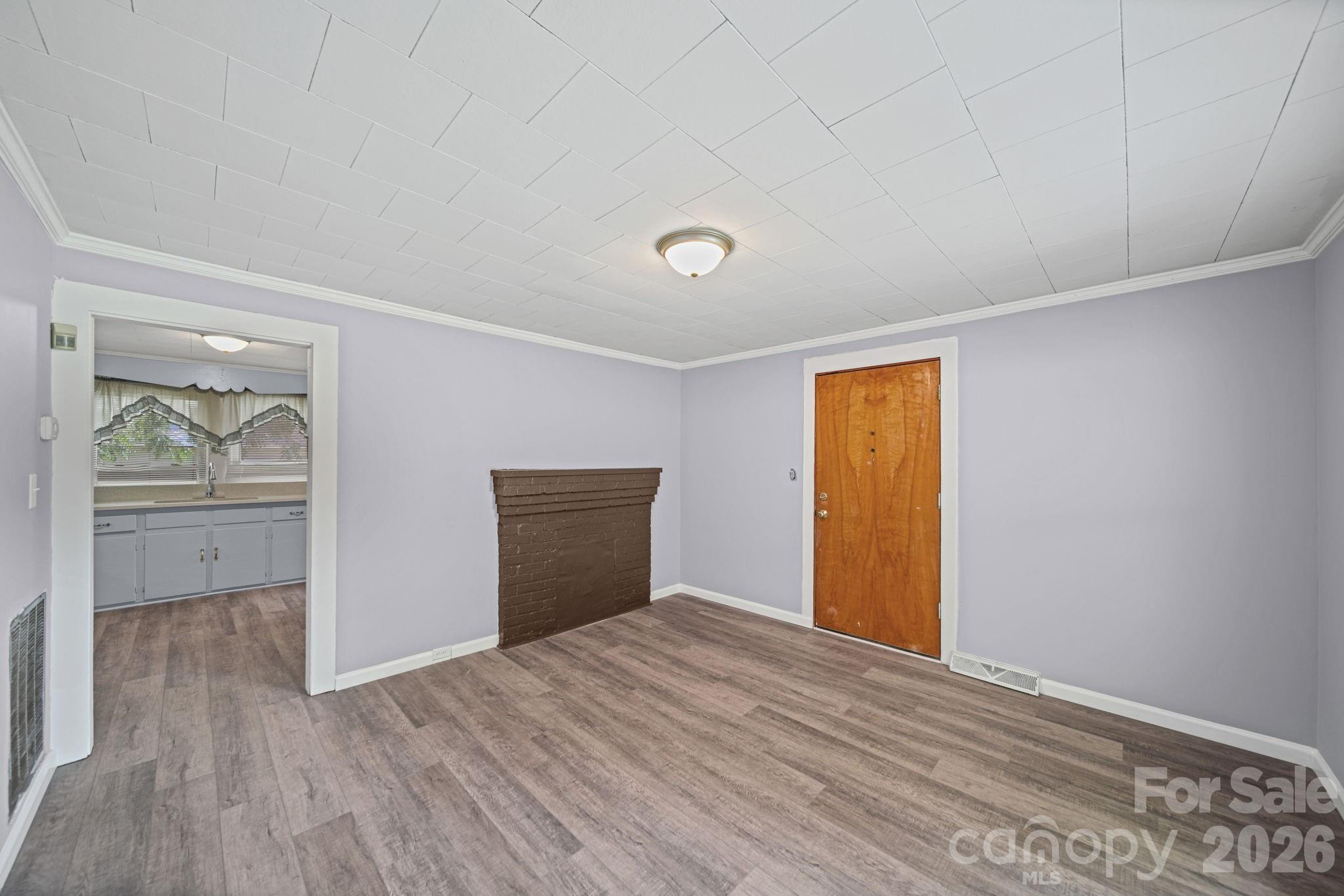 834 Murphy Street
