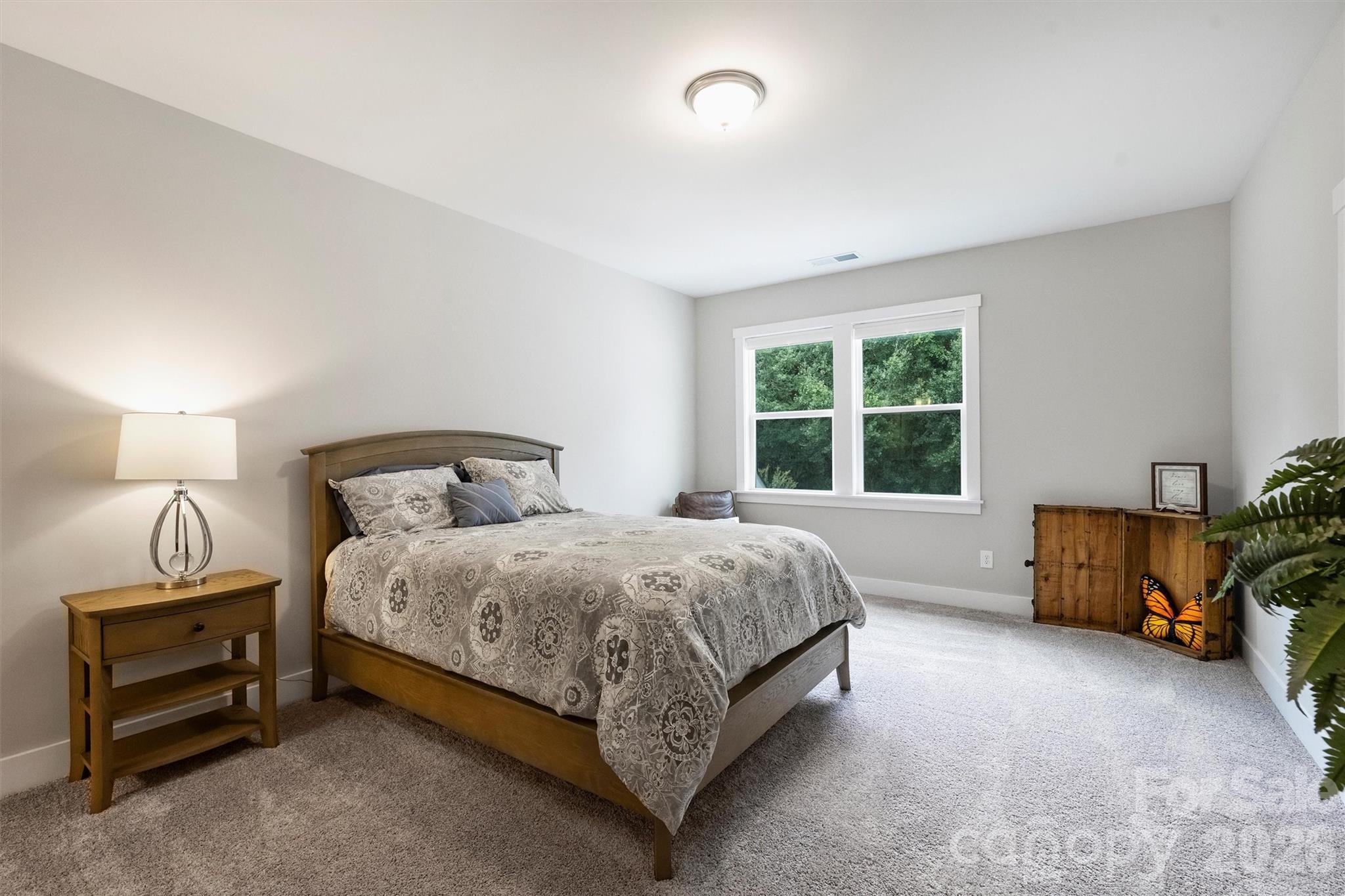 Hollins Grove - Residential