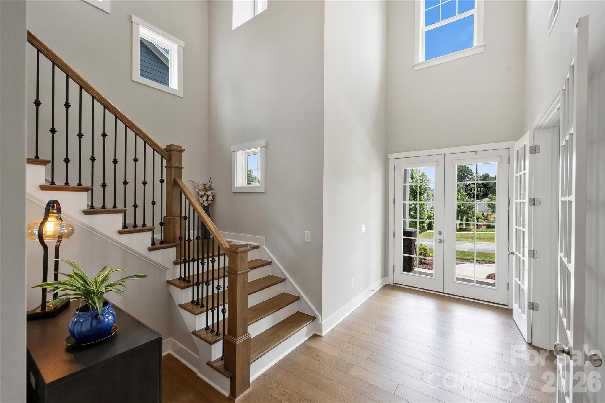 Hollins Grove - Residential