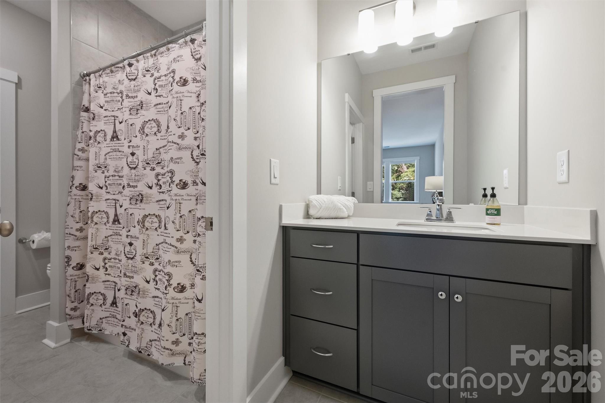 Hollins Grove - Residential