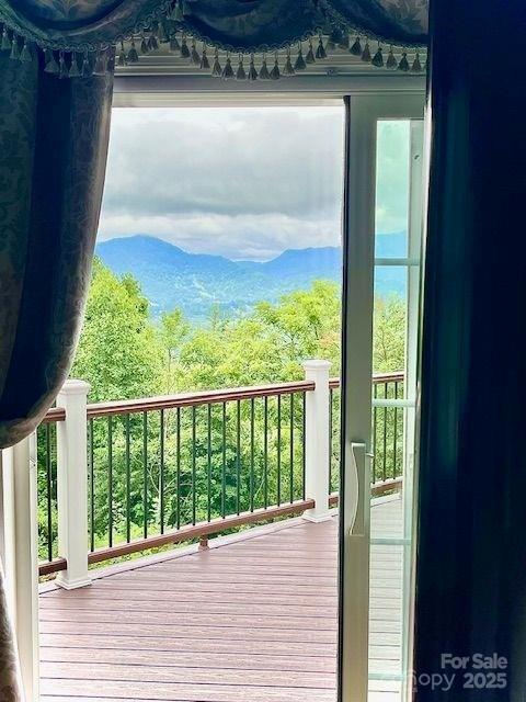 Hawk Mountain - Residential