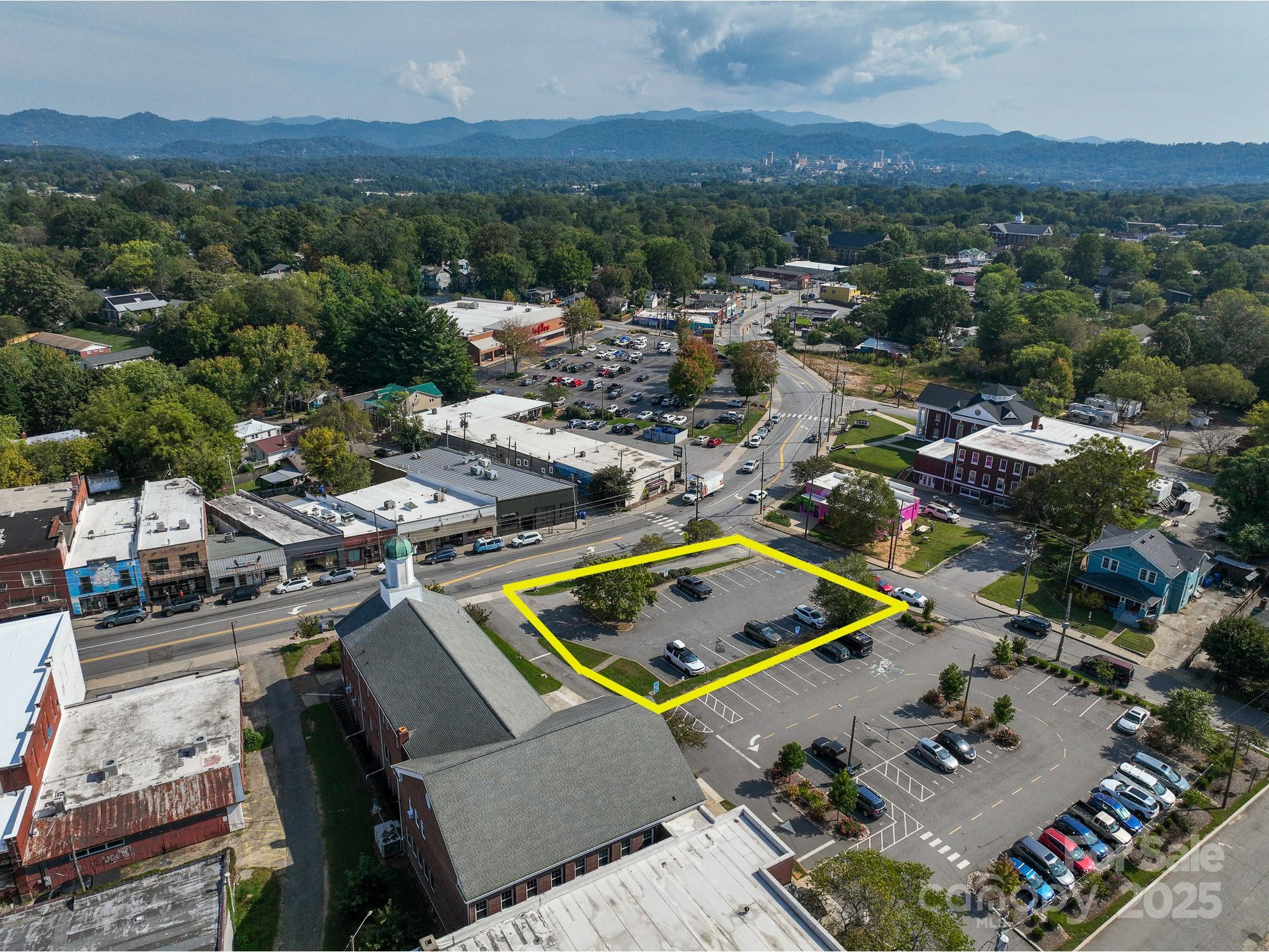 714 Haywood Road