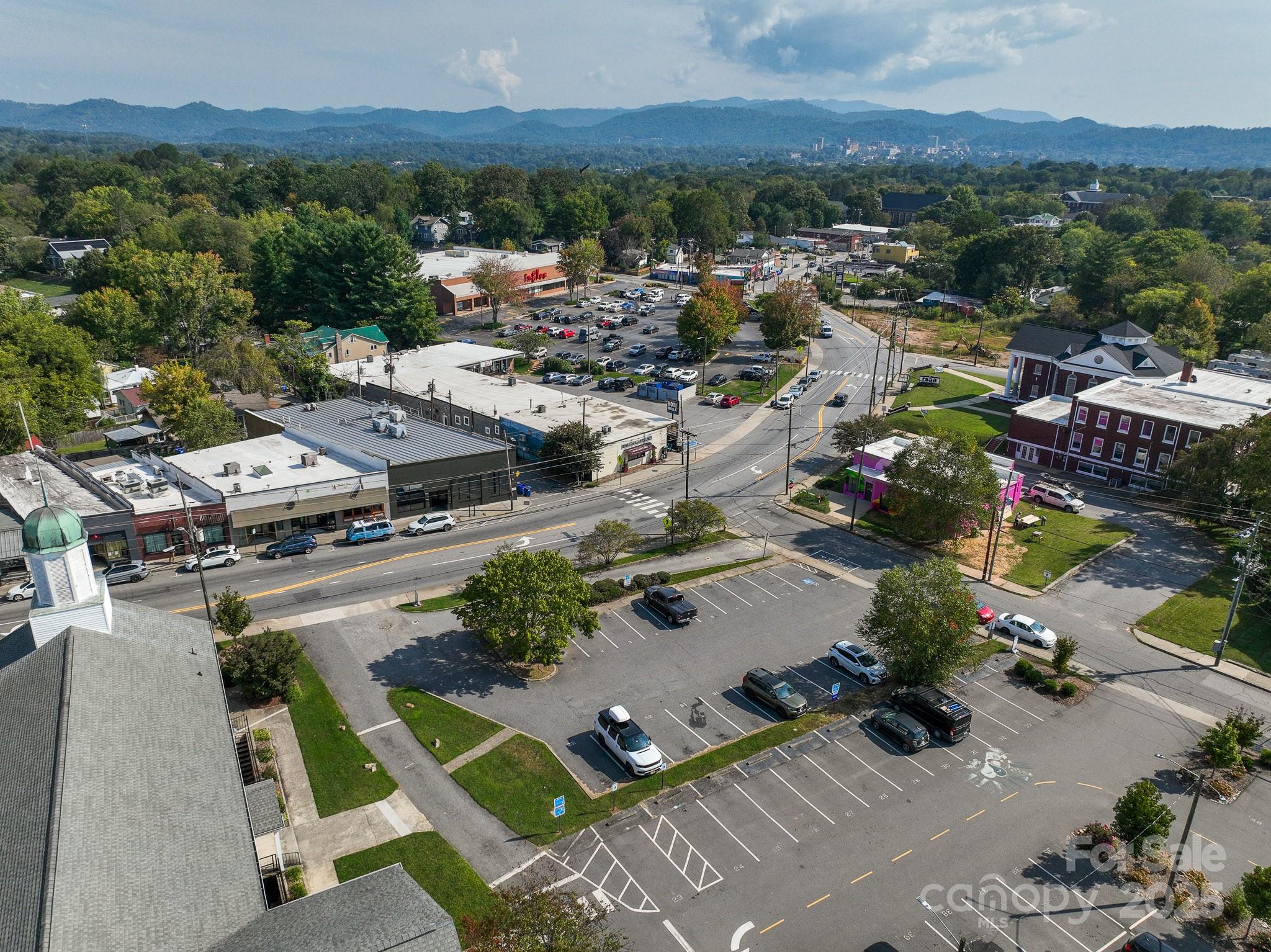 714 Haywood Road