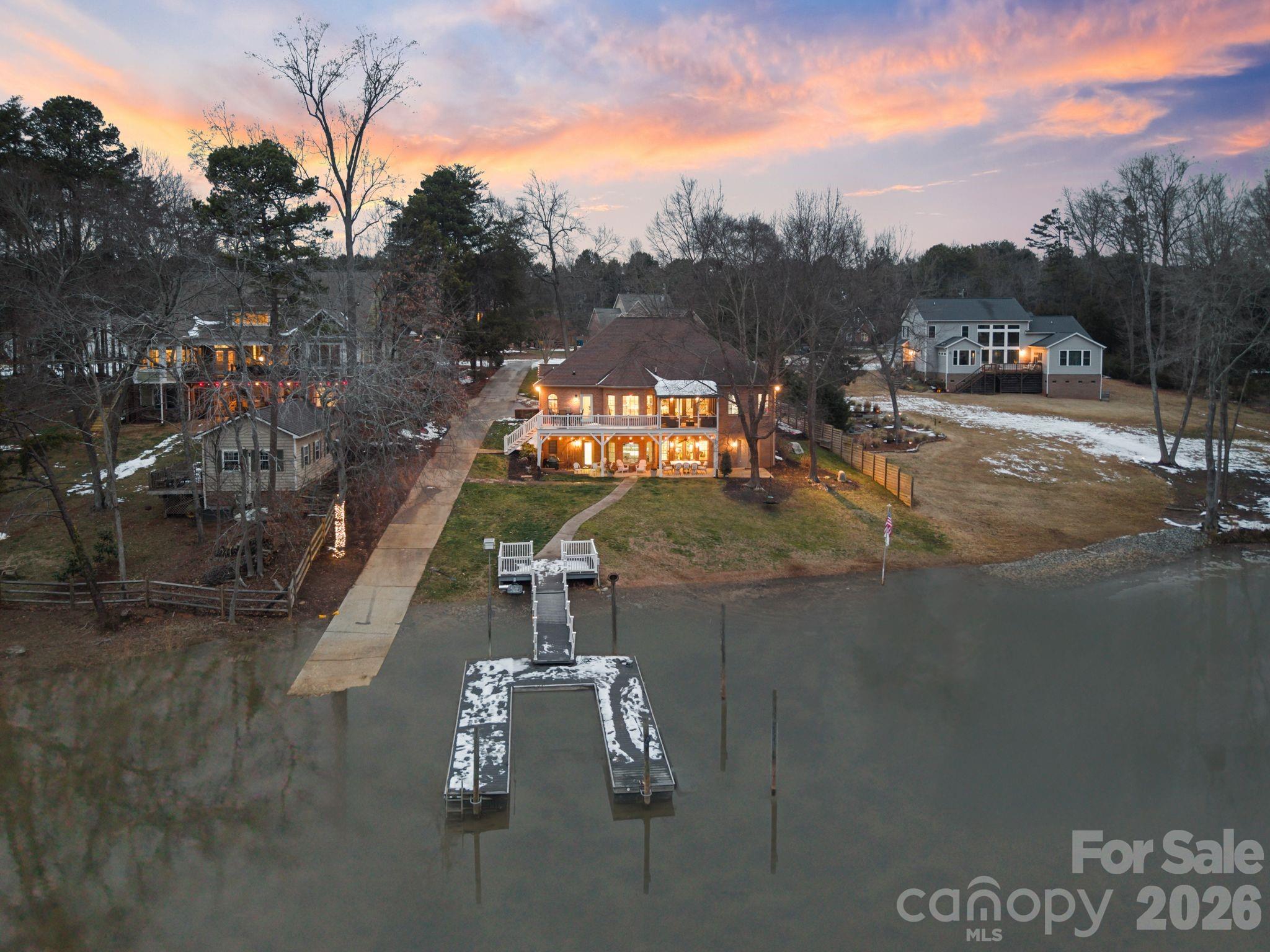 Lake Norman Bonanza - Residential
