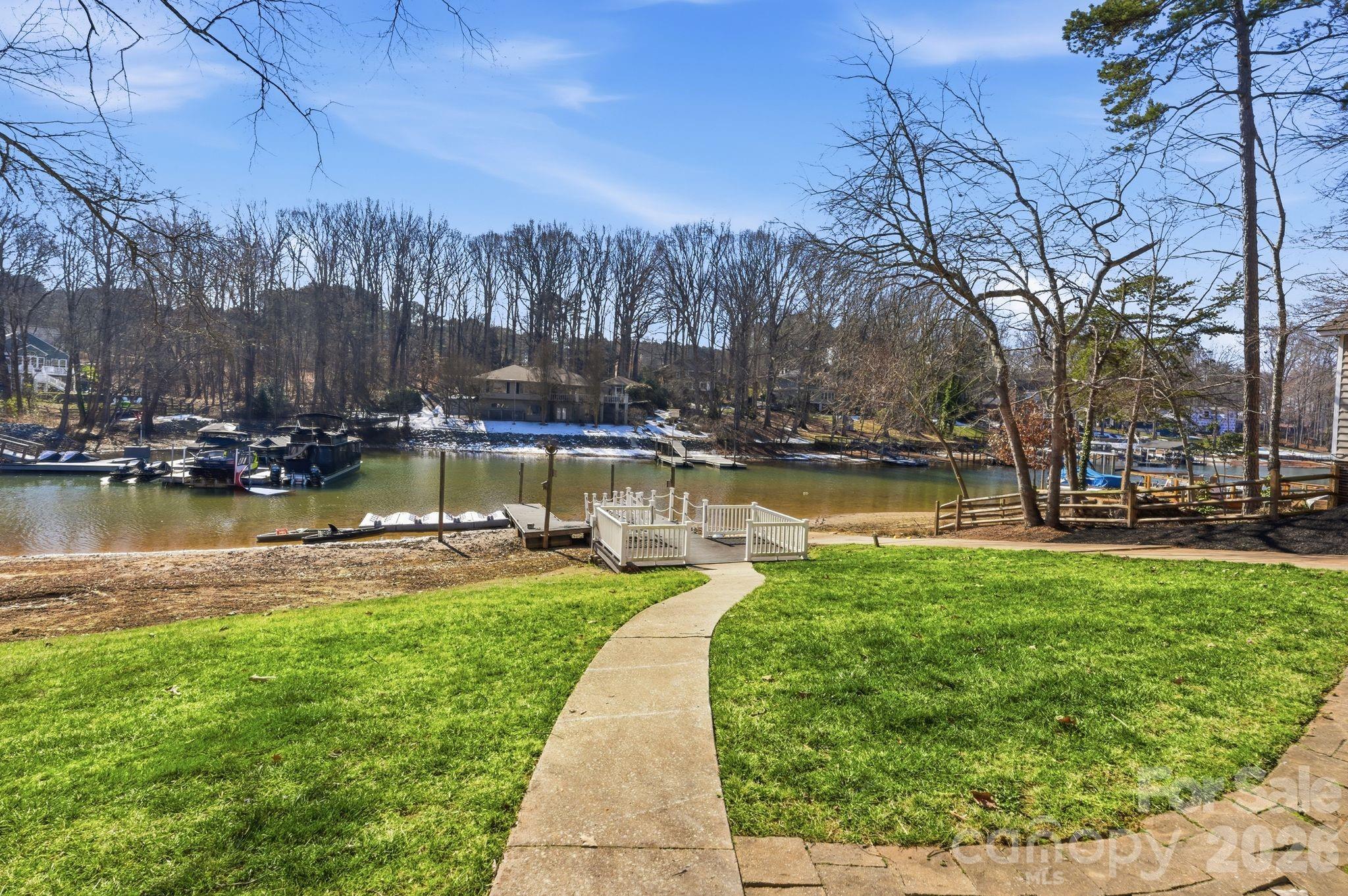 Lake Norman Bonanza - Residential