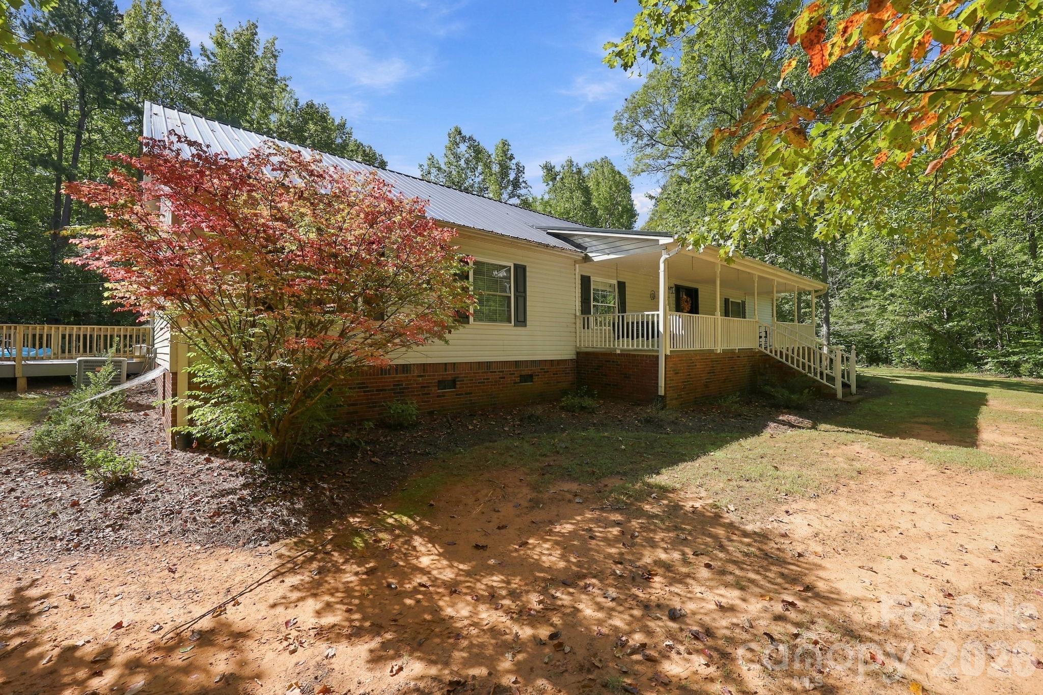 499 Sandy Creek Lane
