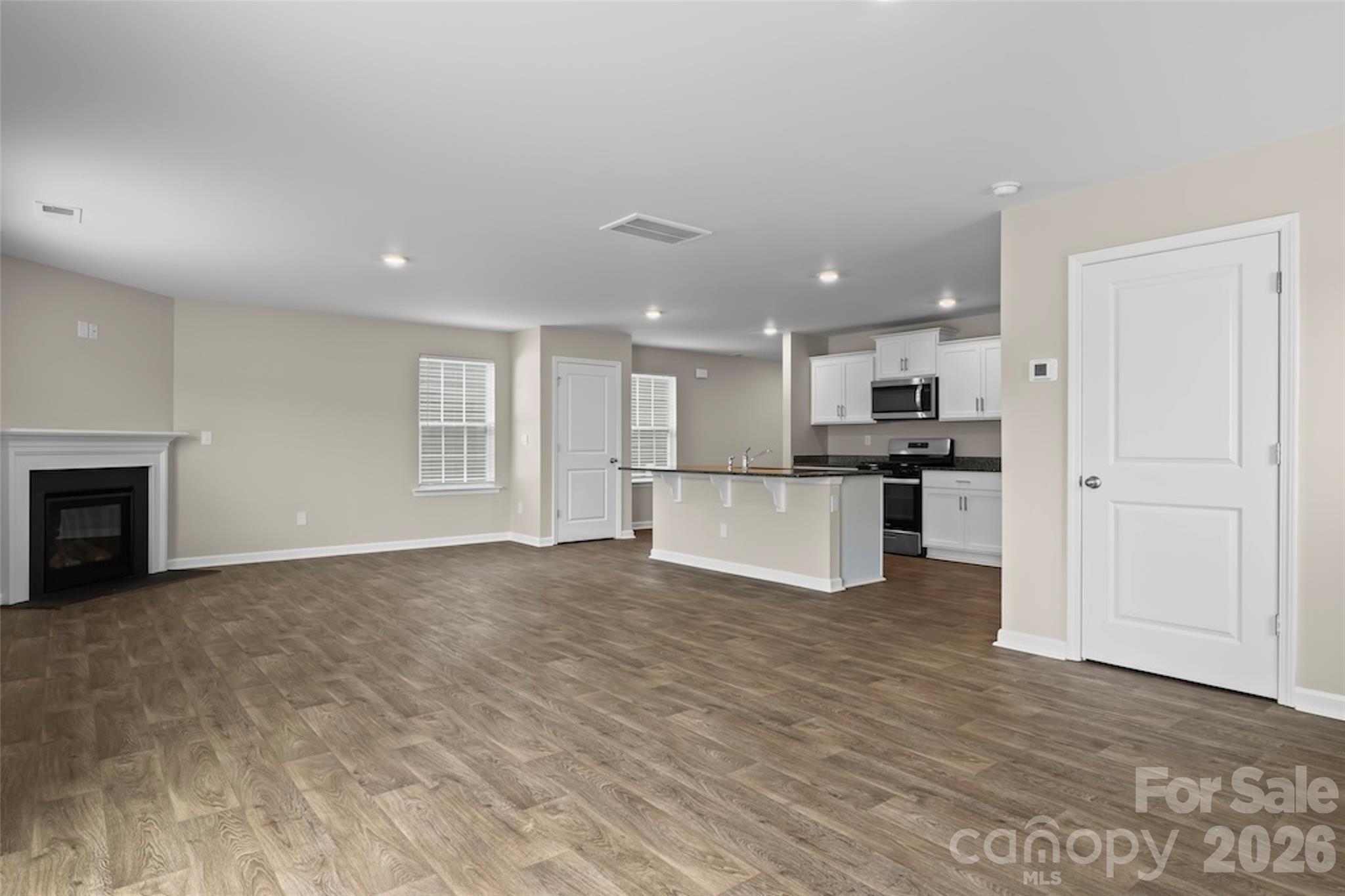 2270 Redstone Drive 23