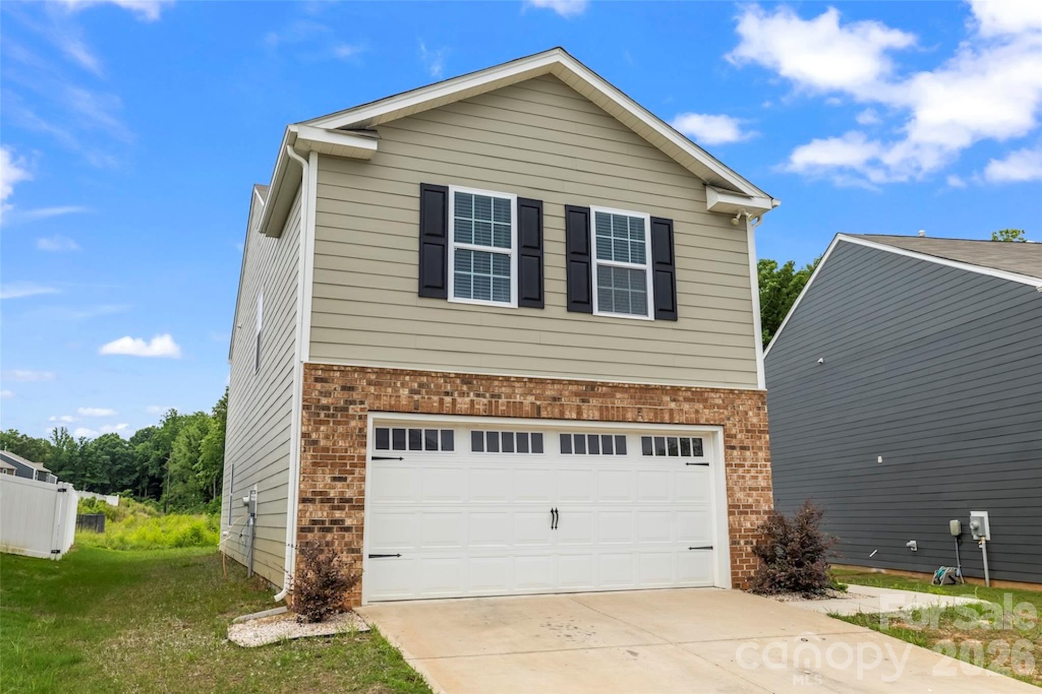 2270 Redstone Drive 23