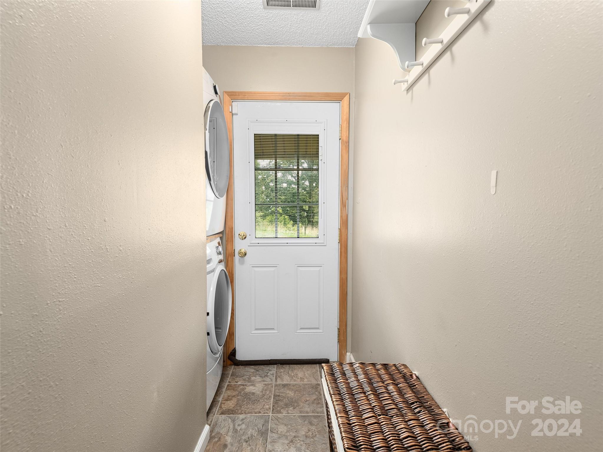 Mountain Oaks - Residential
