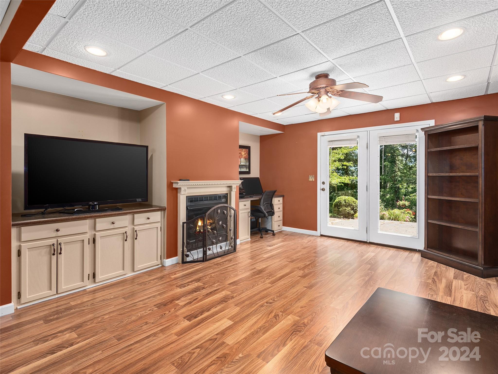Mountain Oaks - Residential