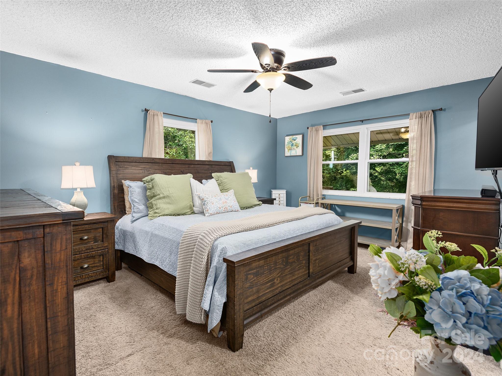 Mountain Oaks - Residential