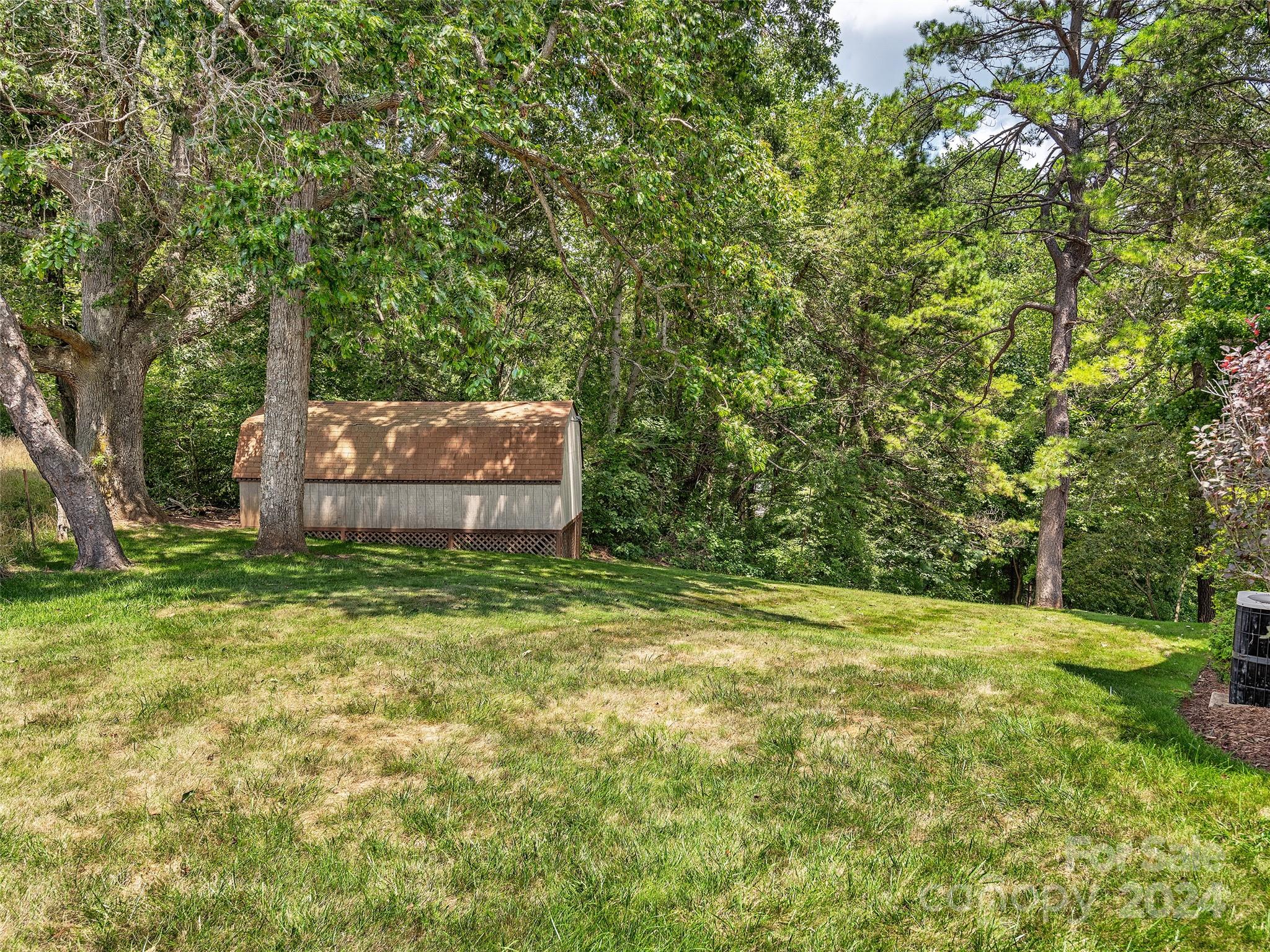 Mountain Oaks - Residential