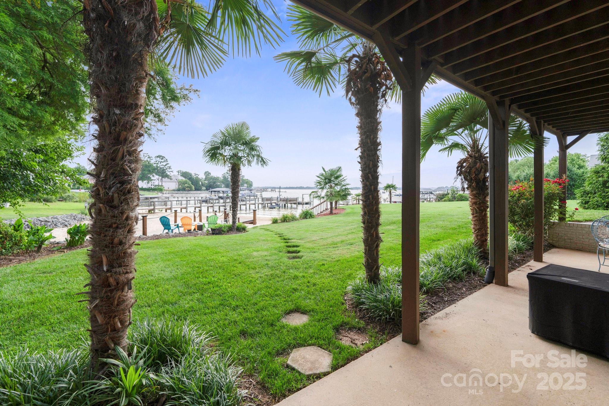 Country Club Shores - Residential