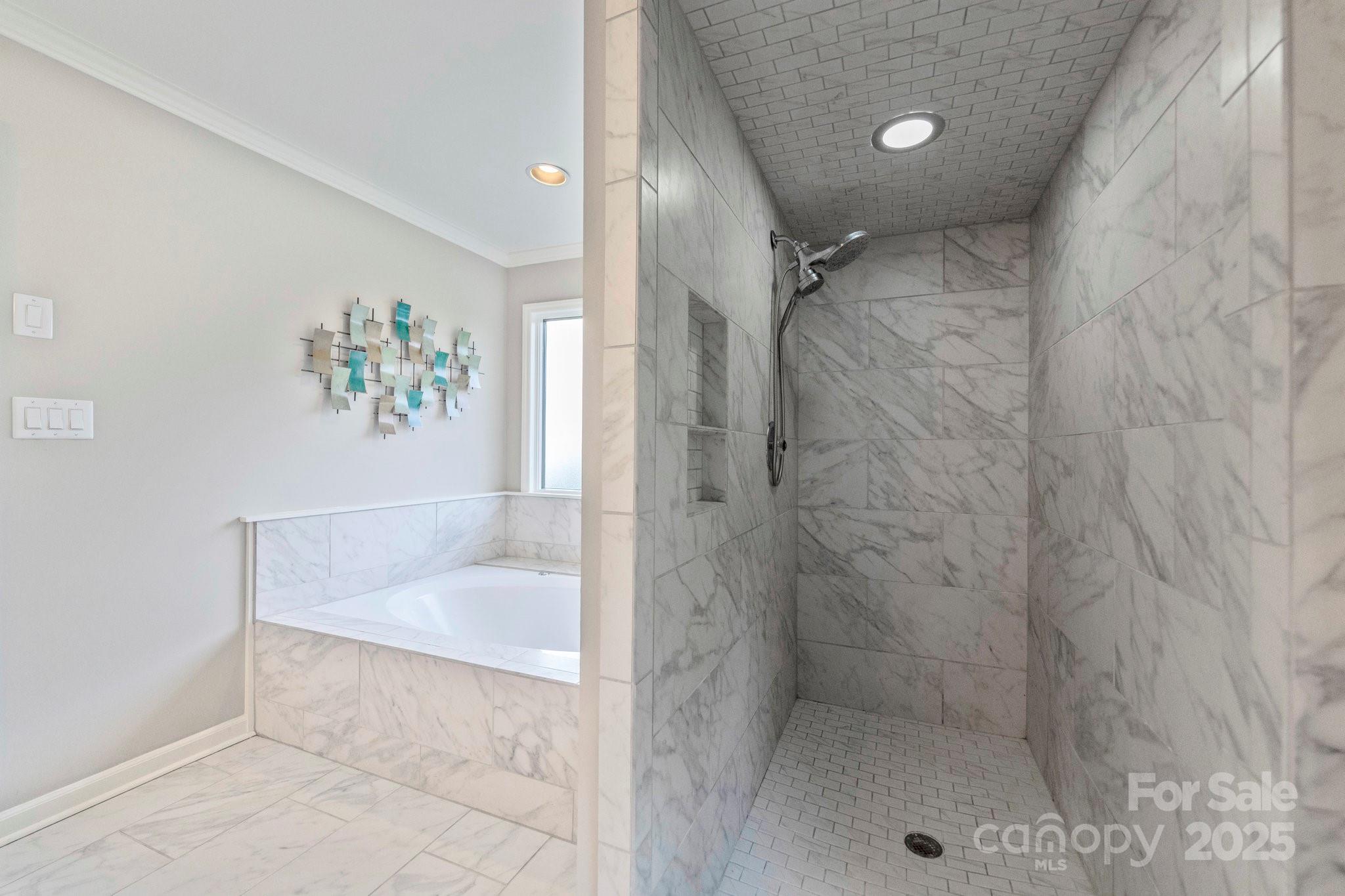 Country Club Shores - Residential