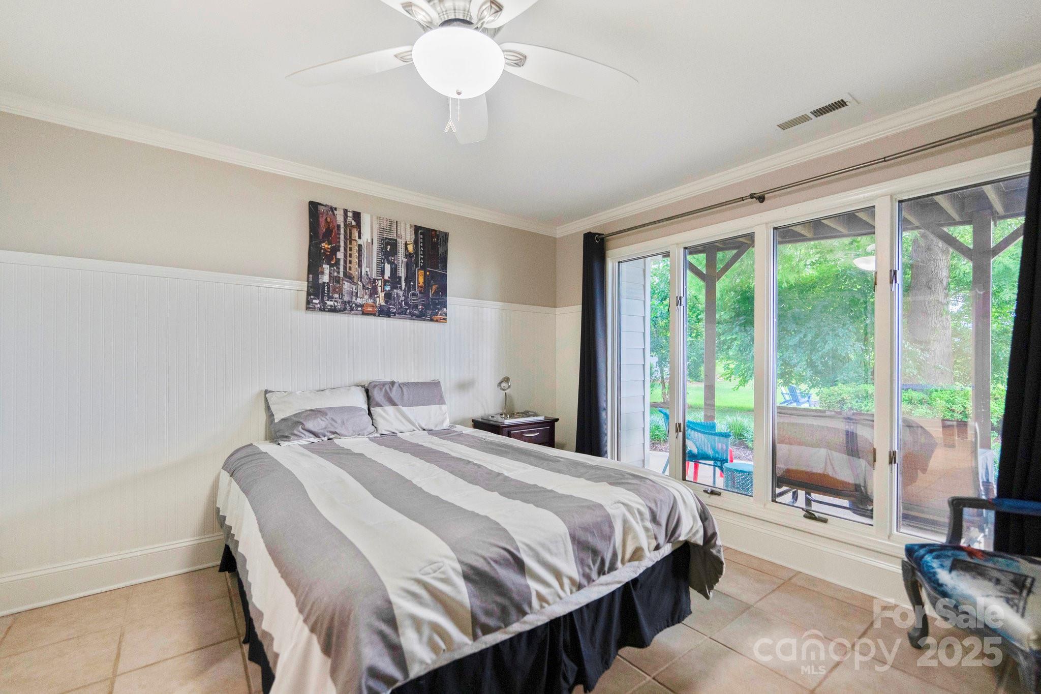 Country Club Shores - Residential