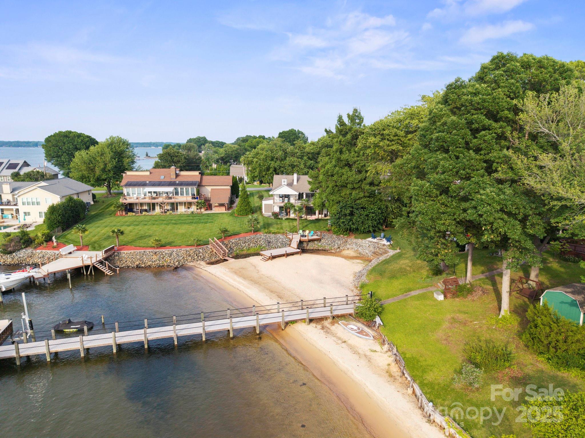 Country Club Shores - Residential