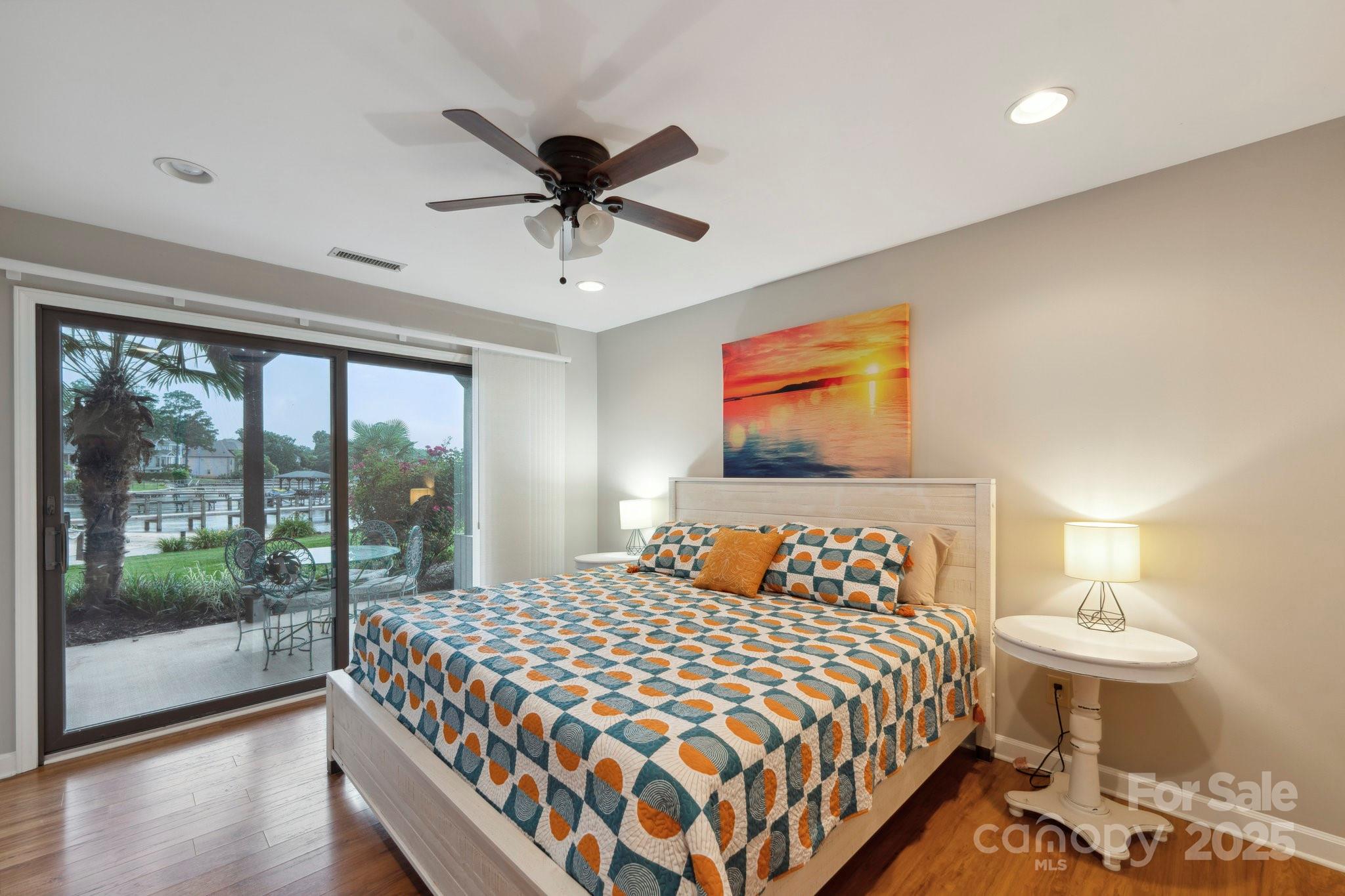 Country Club Shores - Residential