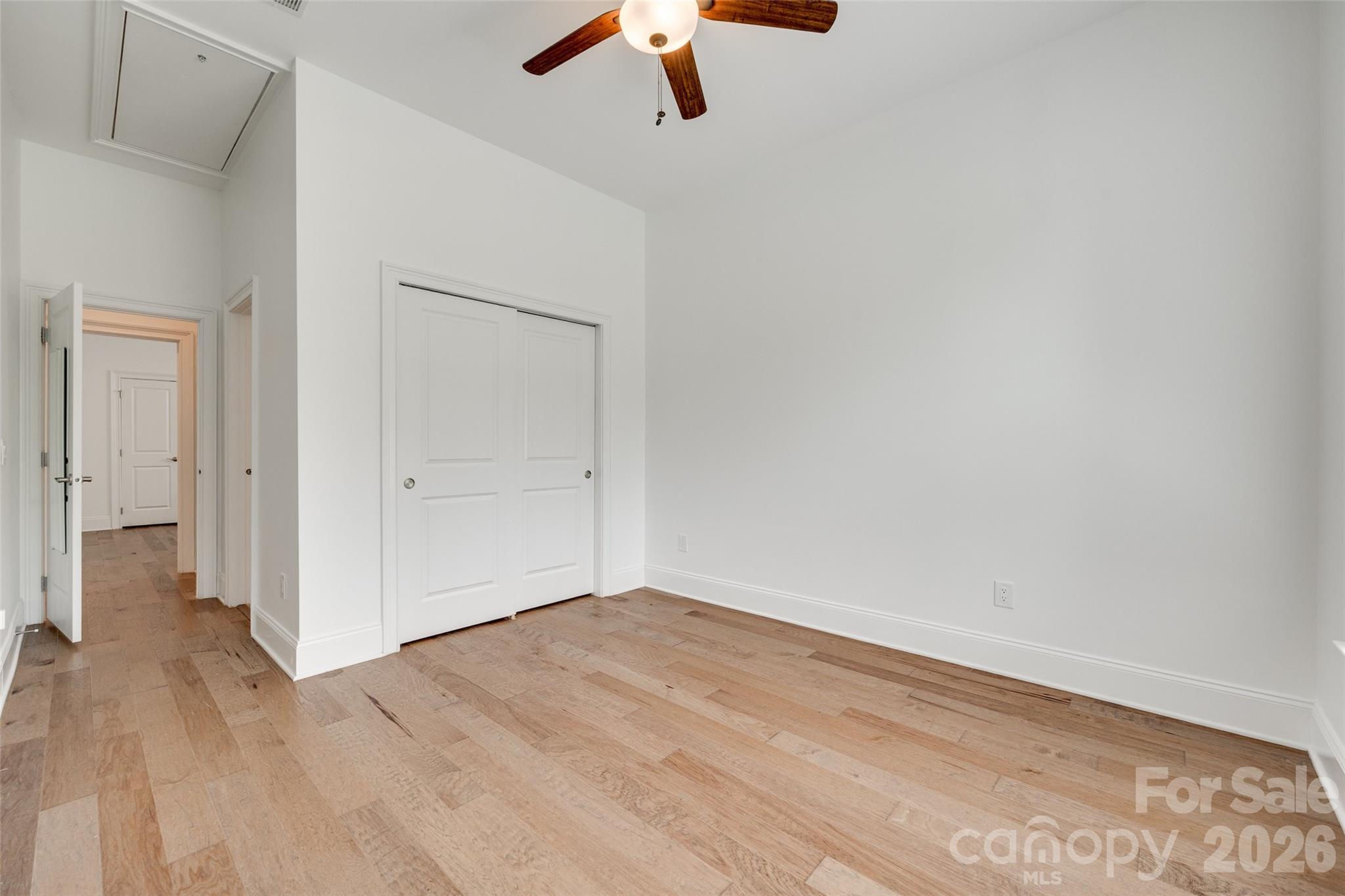 Regency at Palisades - Residential