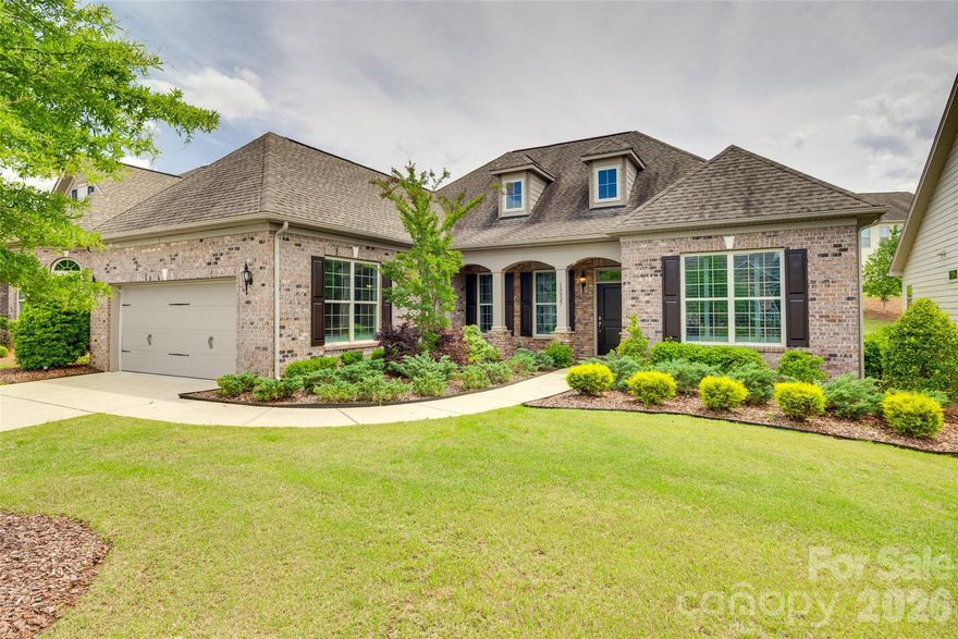 Welcome to 15927 Vale Ridge Drive!  This stunning Waverly plan loaded with upgrades is sure to impress!
The open floor plan allows for an easy flow for entertaining and the gourmet kitchen is a chef's dream with stainless steel appliances, plenty of cabinets, stunning white quartz countertops, farmhouse sink and an oversized island.  The breakfast area and well-appointed screened porch lead to a paver patio.  Primary bedroom w/hardwood floors, large primary bath, and custom walk-in closet. Tasteful hardwood floors fresh paint throughout.  
Just a short walk from the home is the Regency Clubhouse which includes indoor/outdoor pools, fitness center, bocce ball court, tennis & pickle ball courts & access to Lake Wylie for canoeing & kayaking.  Amazing home, neighborhood, and amenities make this home THE ONE!