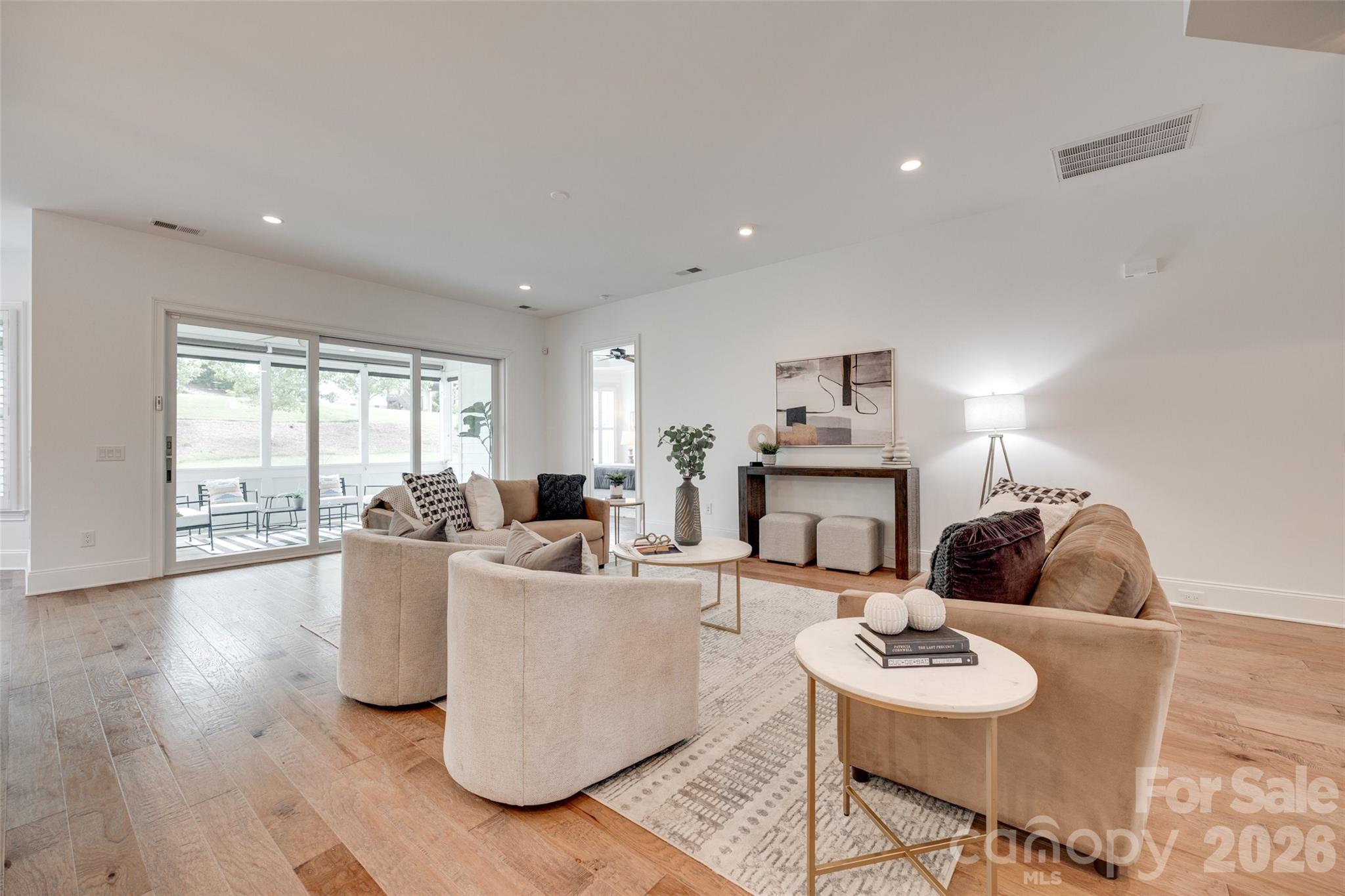 Regency at Palisades - Residential