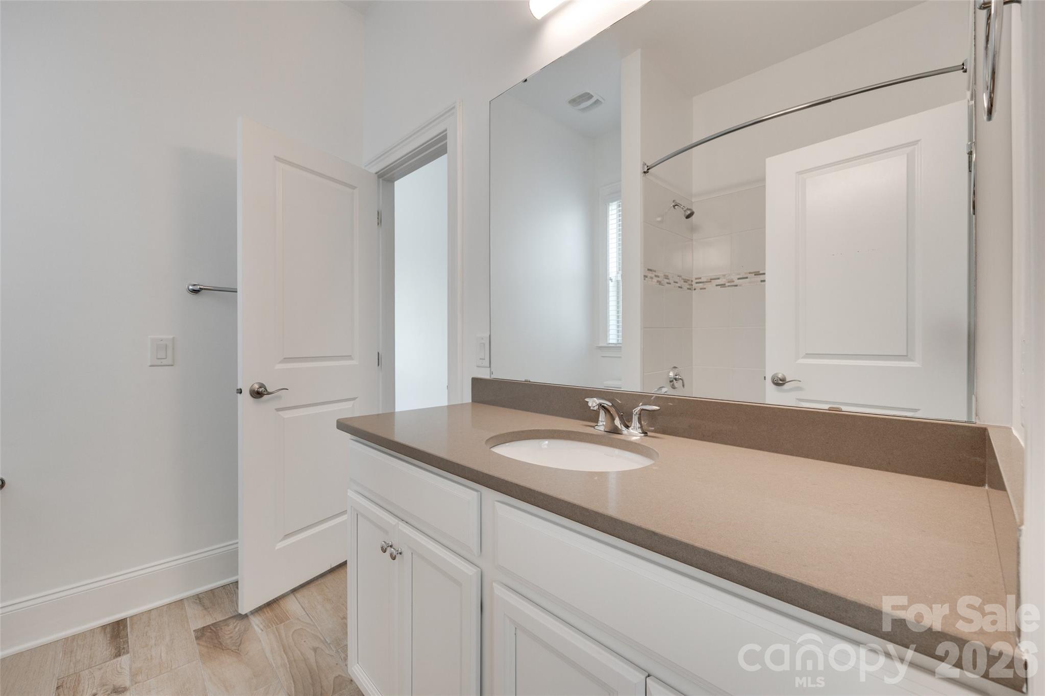 Regency at Palisades - Residential
