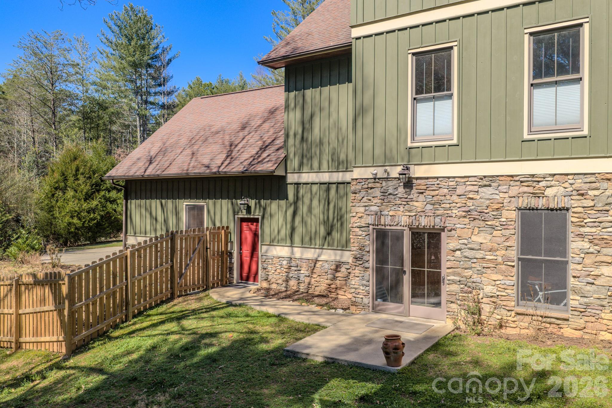 Cottage Park - Residential