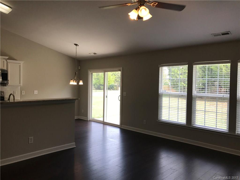 Brandon Oaks - Residential