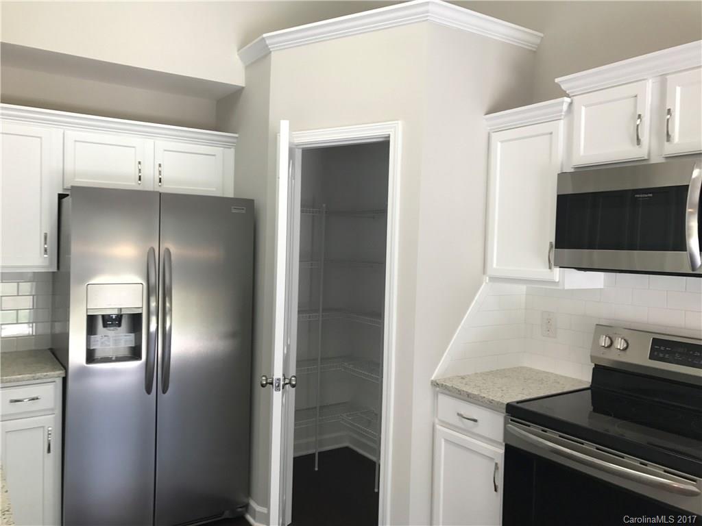 Brandon Oaks - Residential