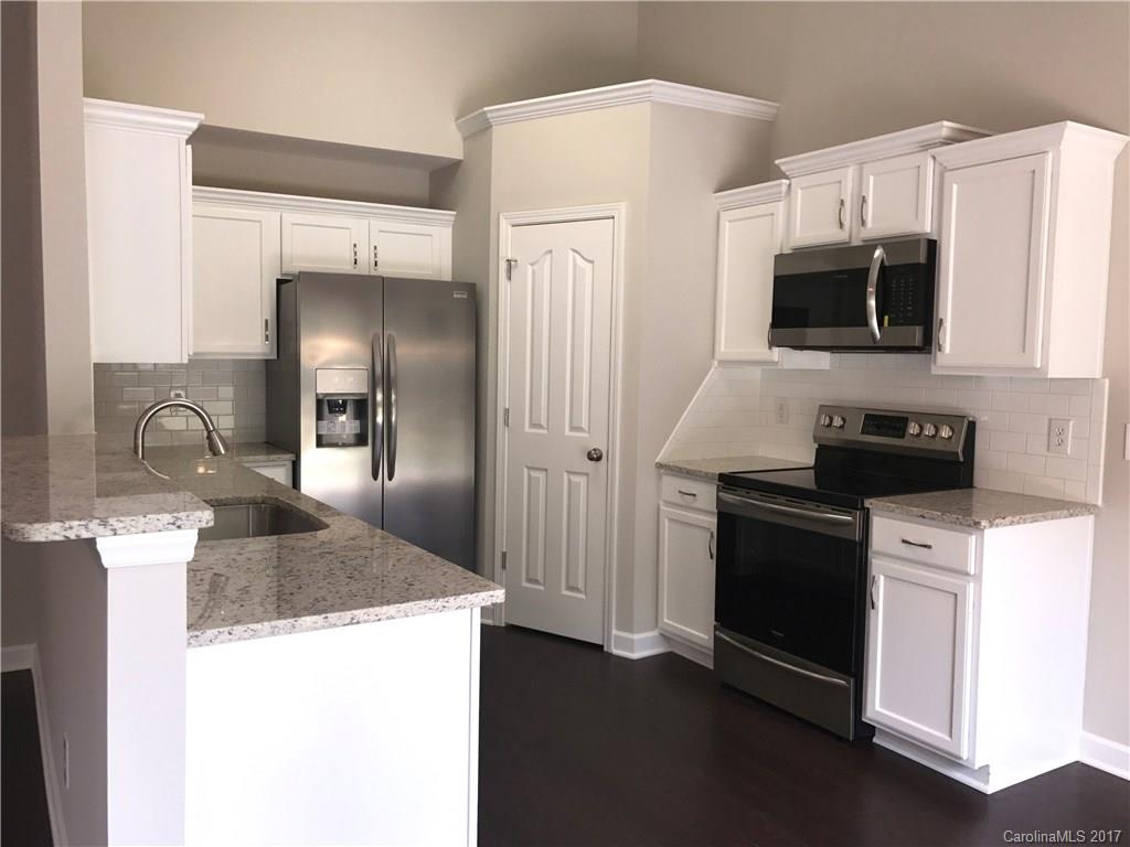 Brandon Oaks - Residential