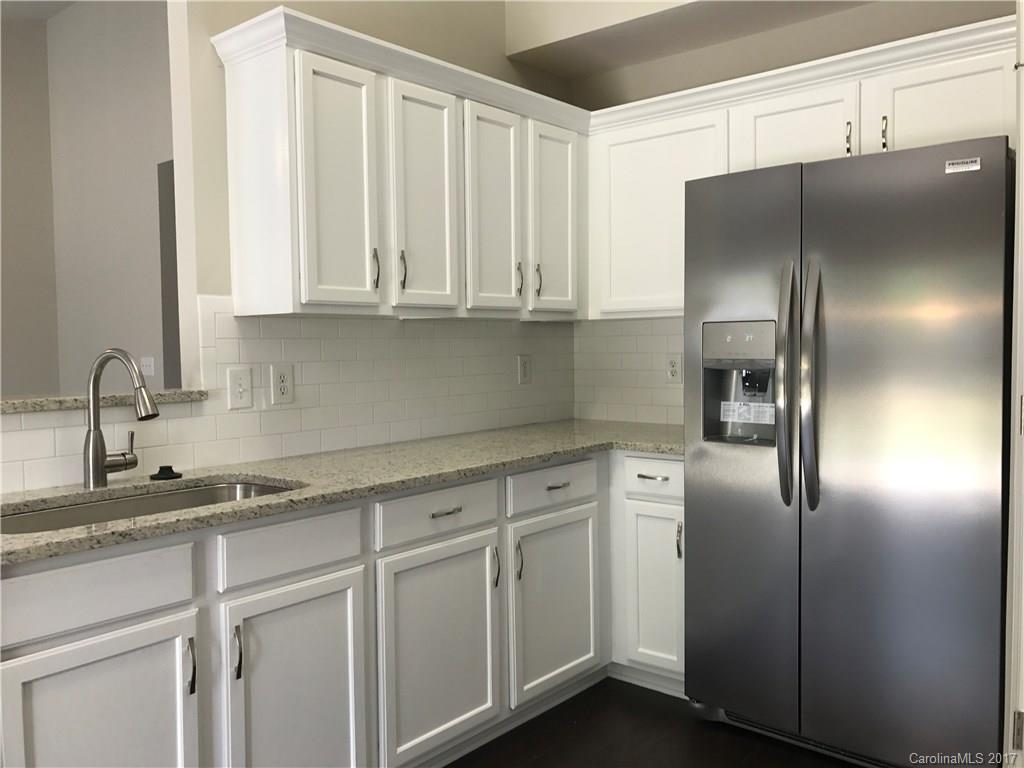 Brandon Oaks - Residential