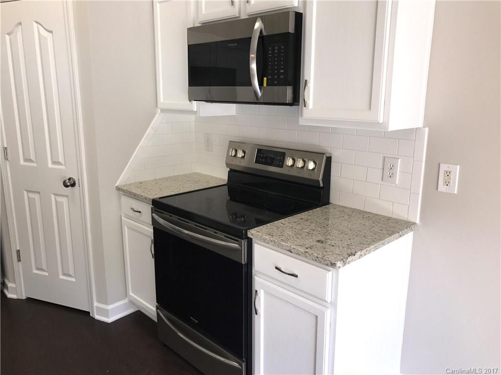 Brandon Oaks - Residential