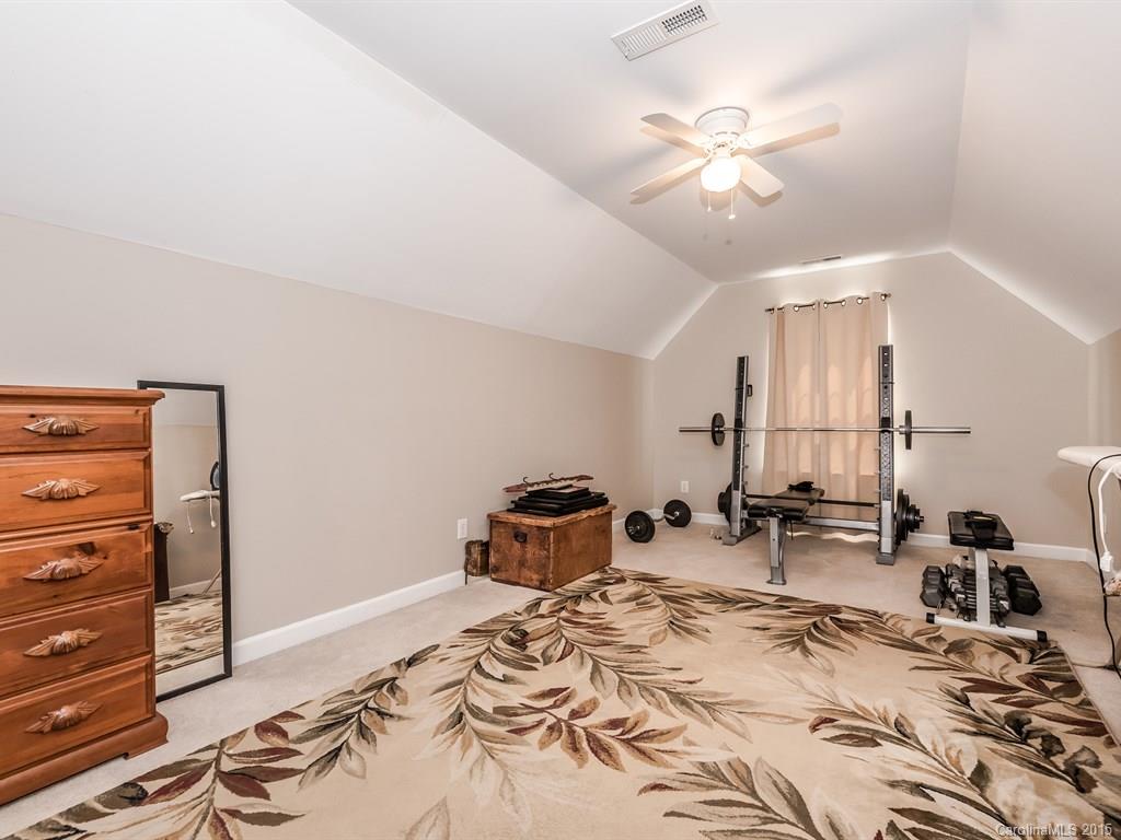 Lynnwood Farms - Residential