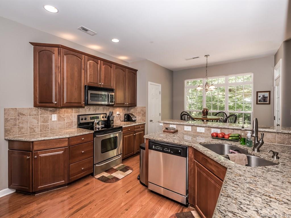 Lynnwood Farms - Residential