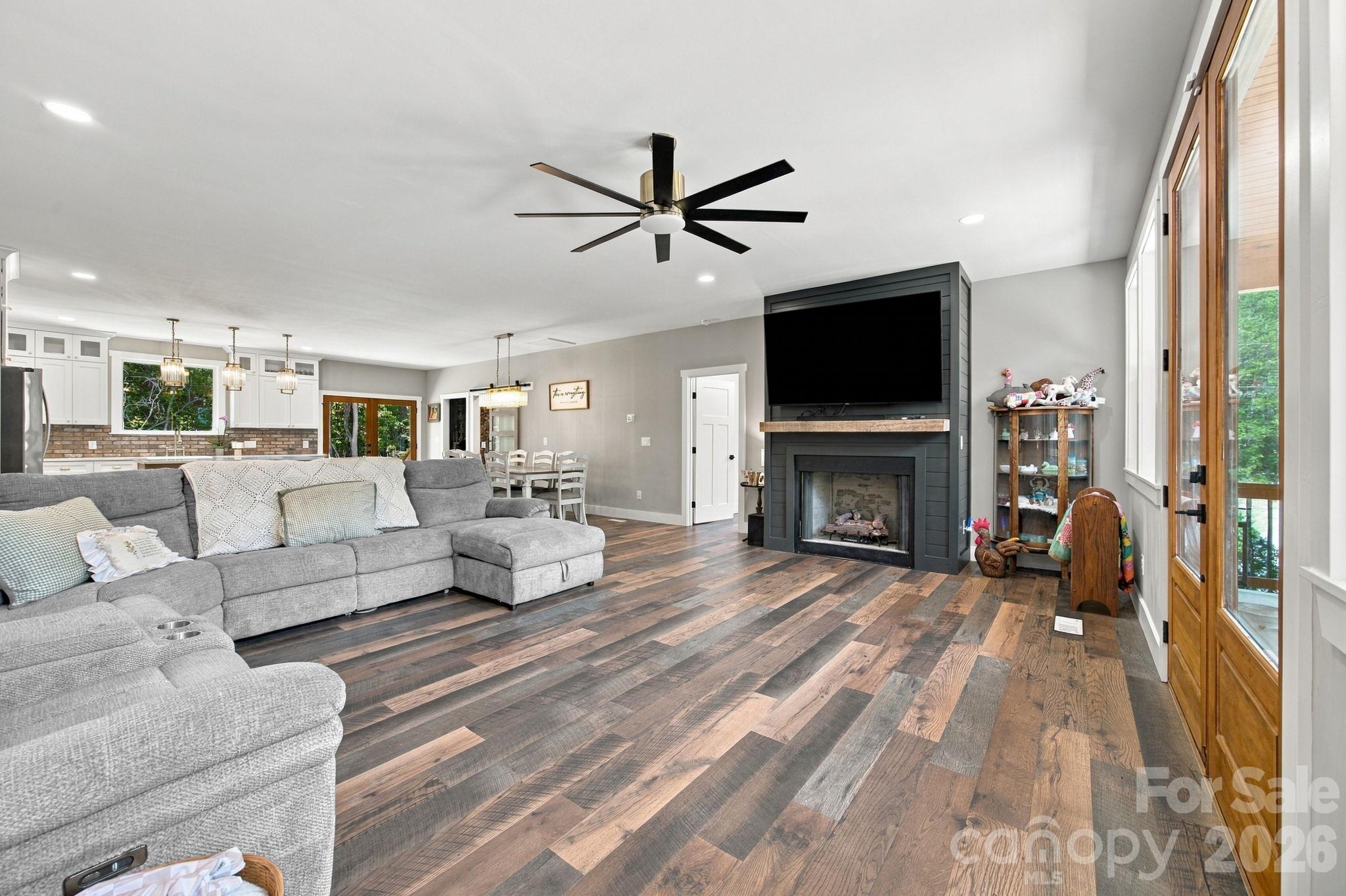 1020 Rock Pond Lane