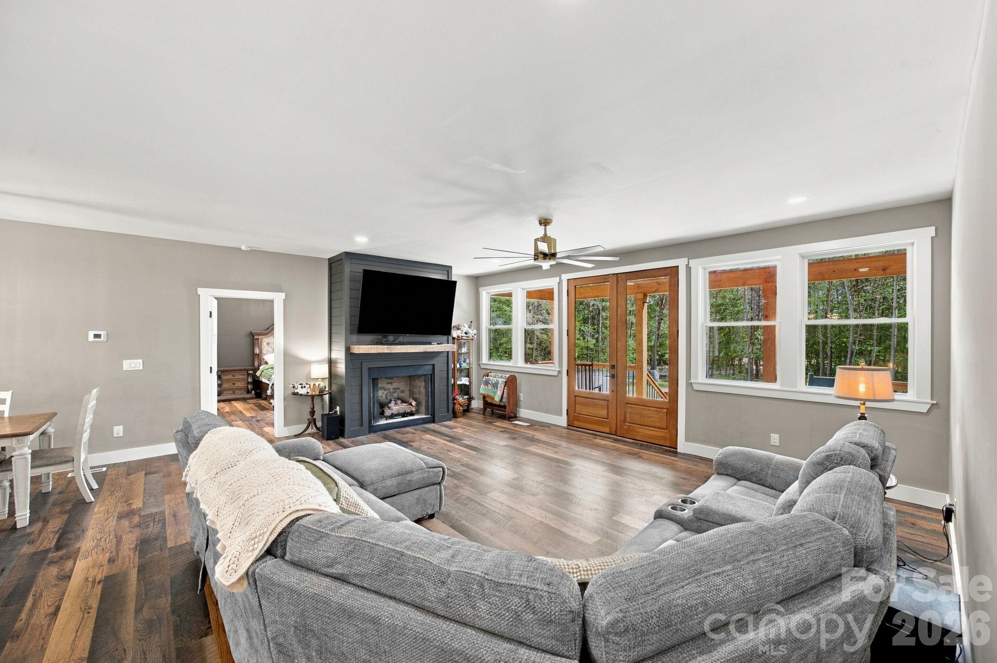 1020 Rock Pond Lane