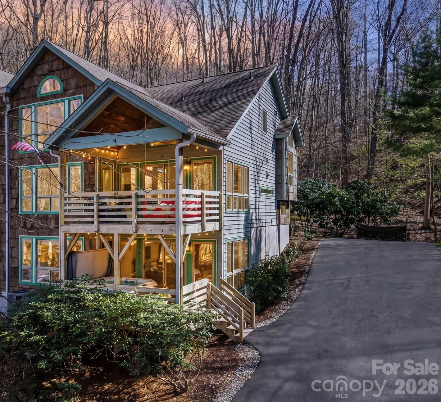 Yonahlossee - Residential