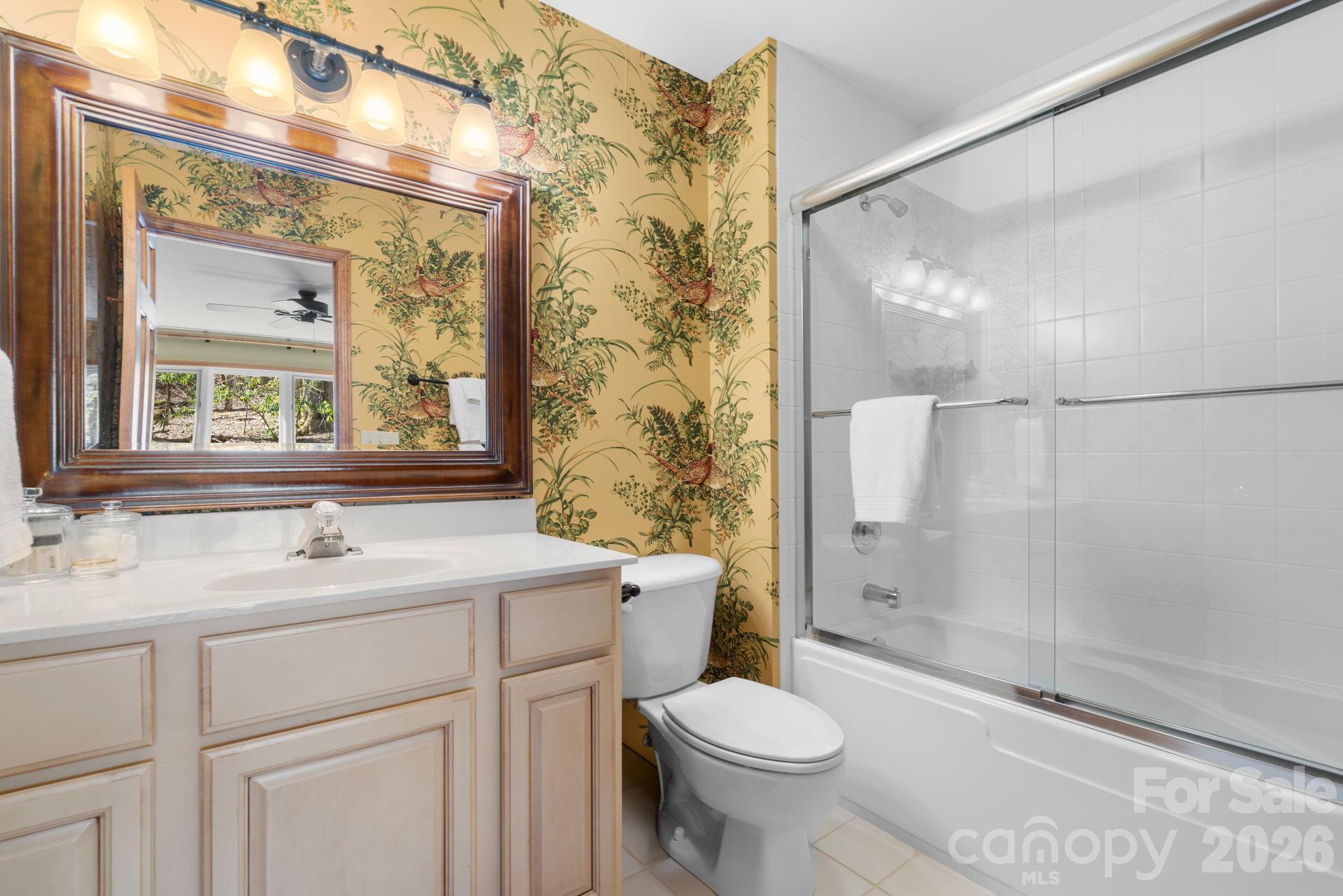 Yonahlossee - Residential