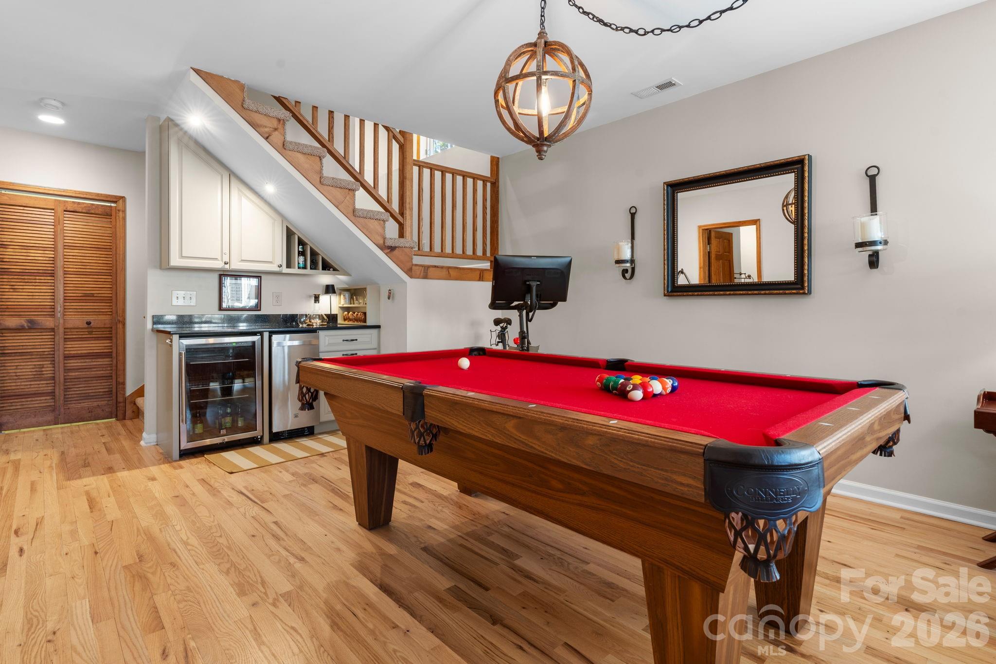 Yonahlossee - Residential