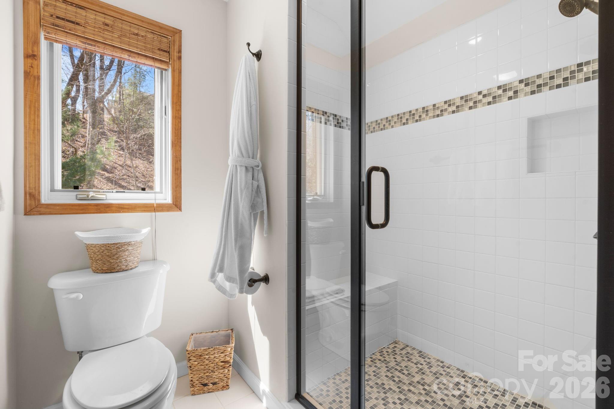 Yonahlossee - Residential