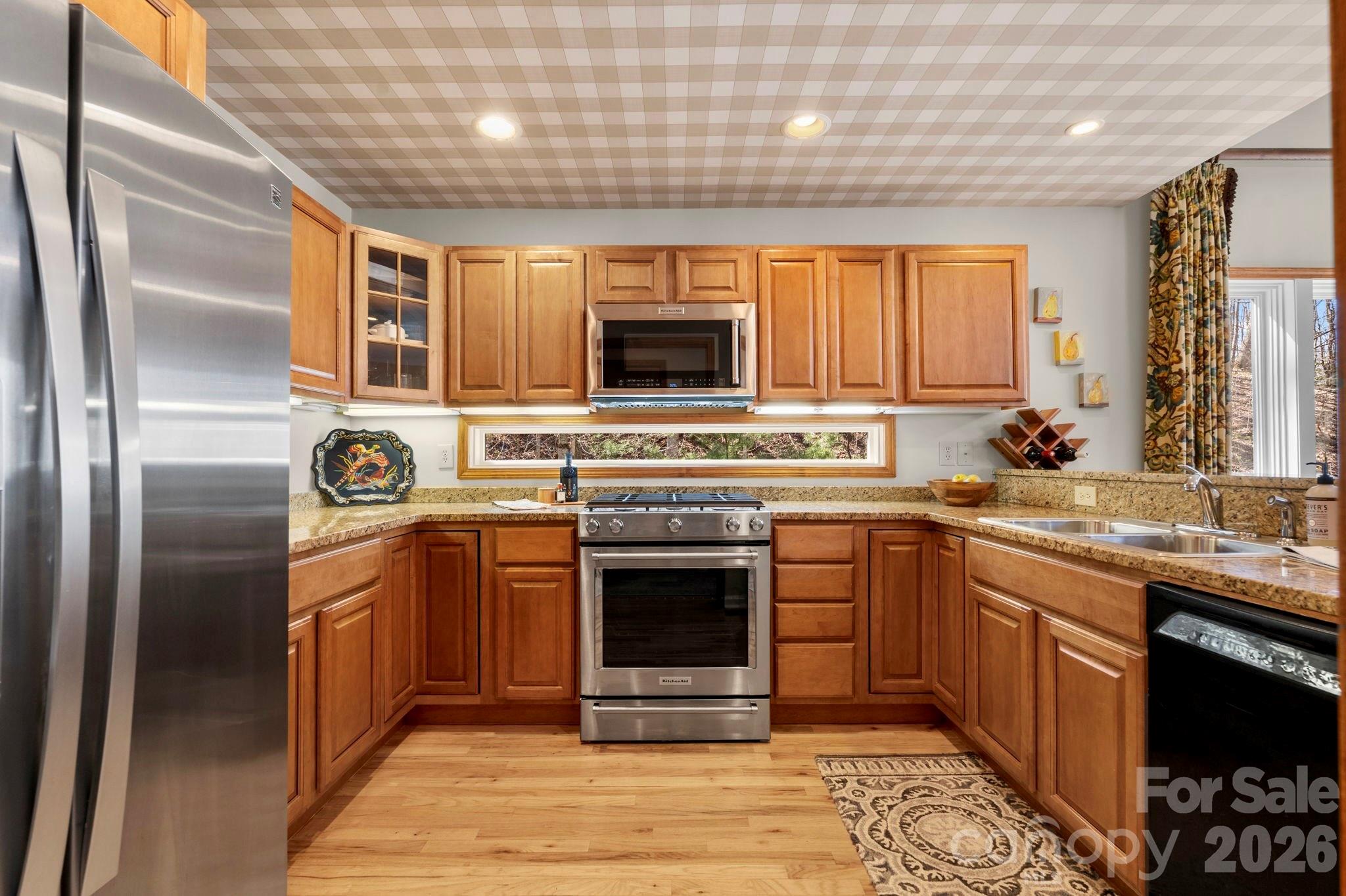 Yonahlossee - Residential