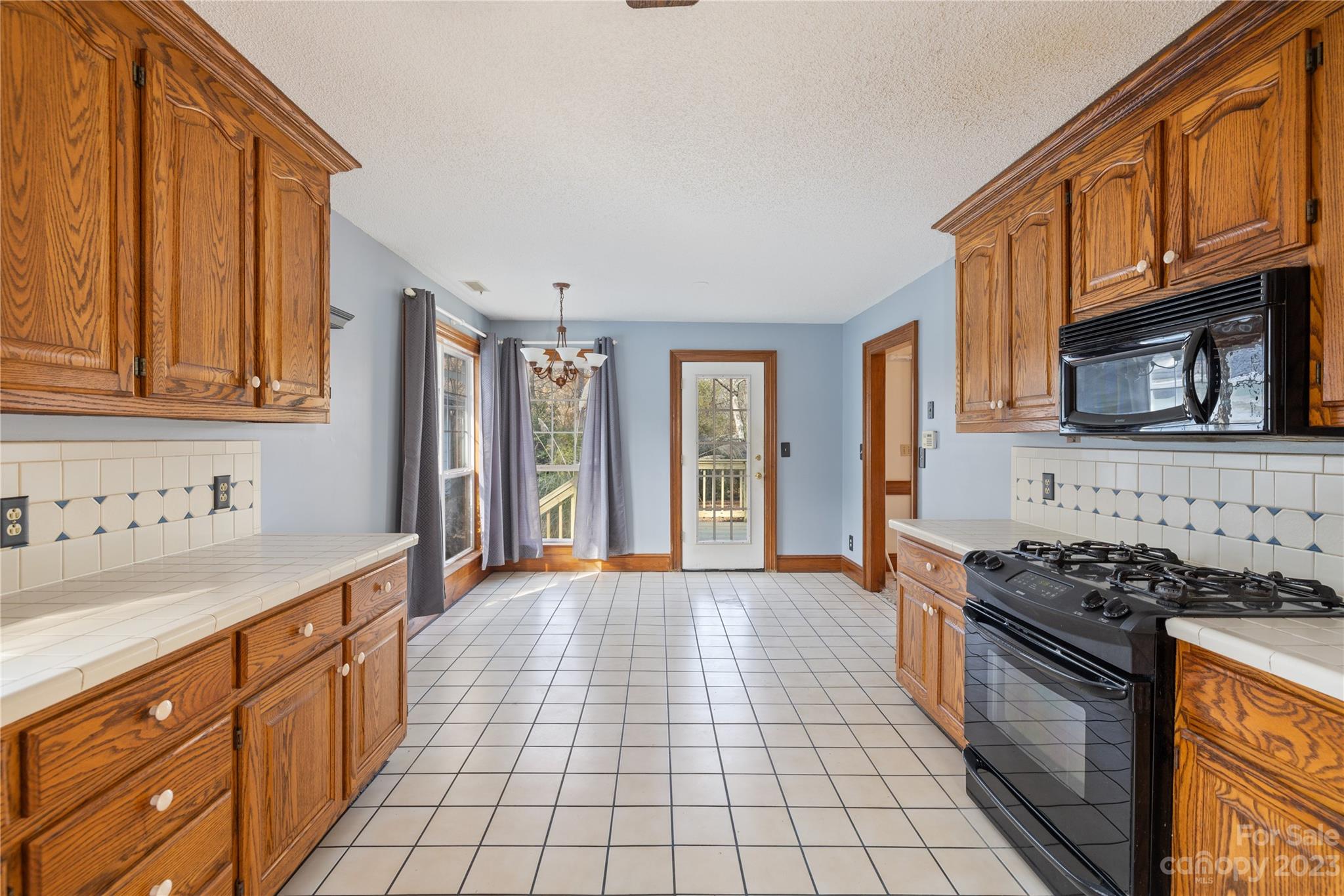 Lake Lee Estates - Residential